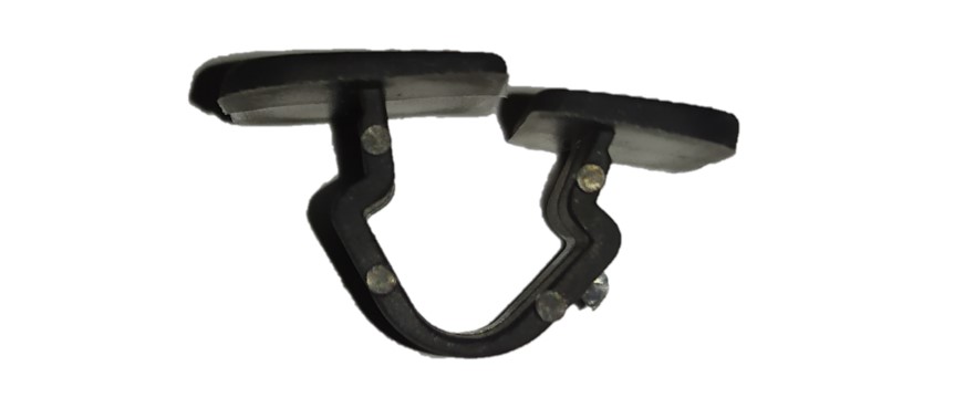 Clips de Fijación de Manta de Capot