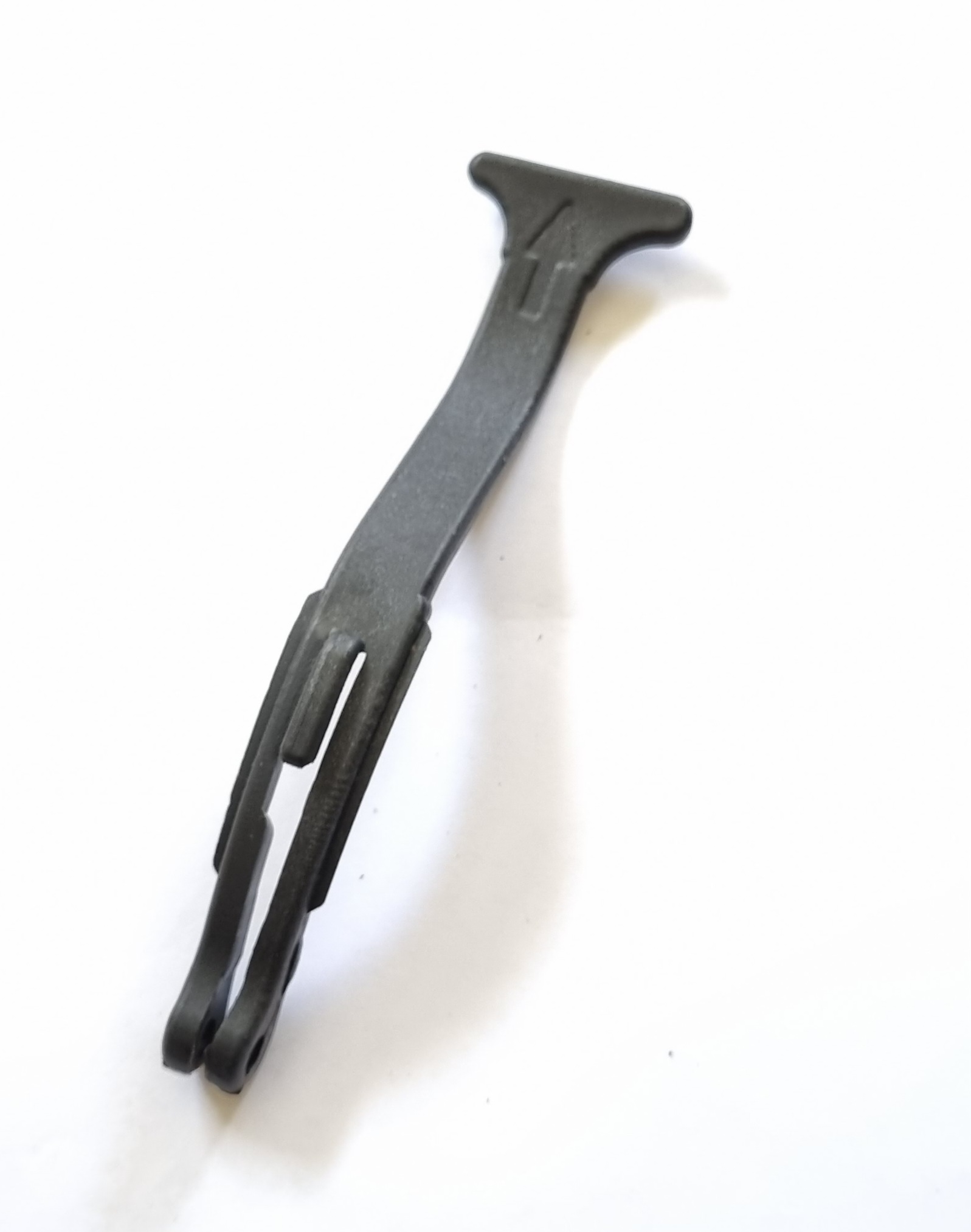 Manija Exterior Tira Capot