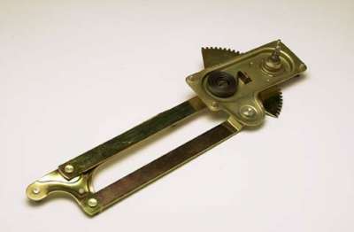 Máquina Levanta Cristal